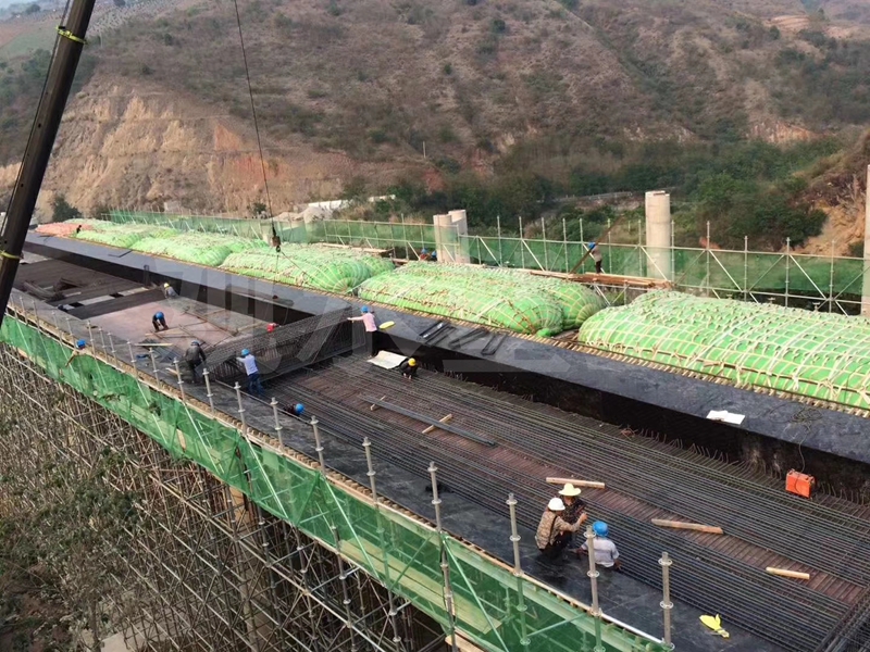 桥梁预压水袋